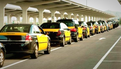 Barcelona airport taxi